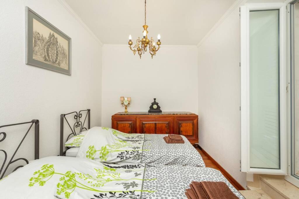 Apartment Art Delux **** Дубровник Екстер'єр фото