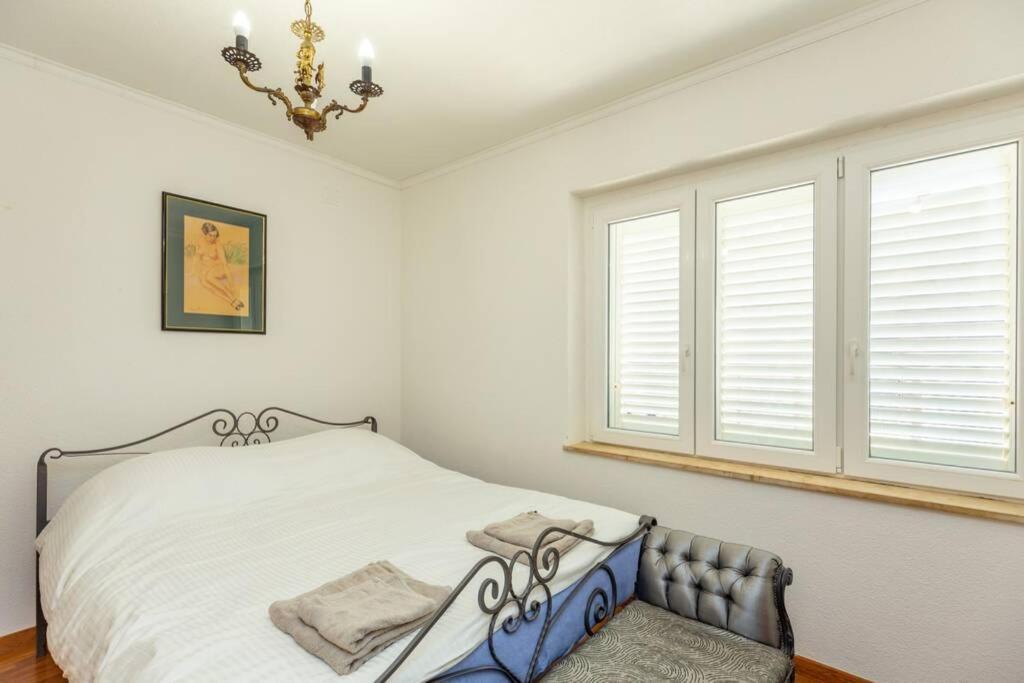 Apartment Art Delux **** Дубровник Екстер'єр фото